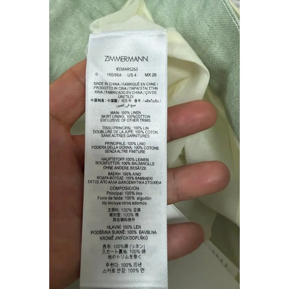 Daylight Tuck Linen Shorts